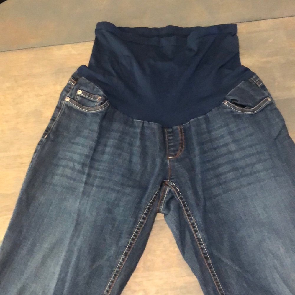 Motherhood Capris